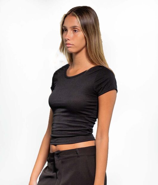 REMERA ESPALDA DESCUBIERTA